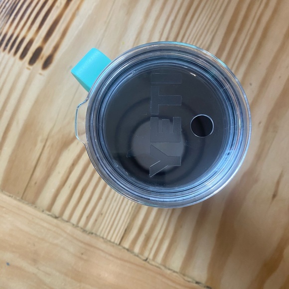 YETI Turquoise Tumbler with Handle - Picture 3 of 3